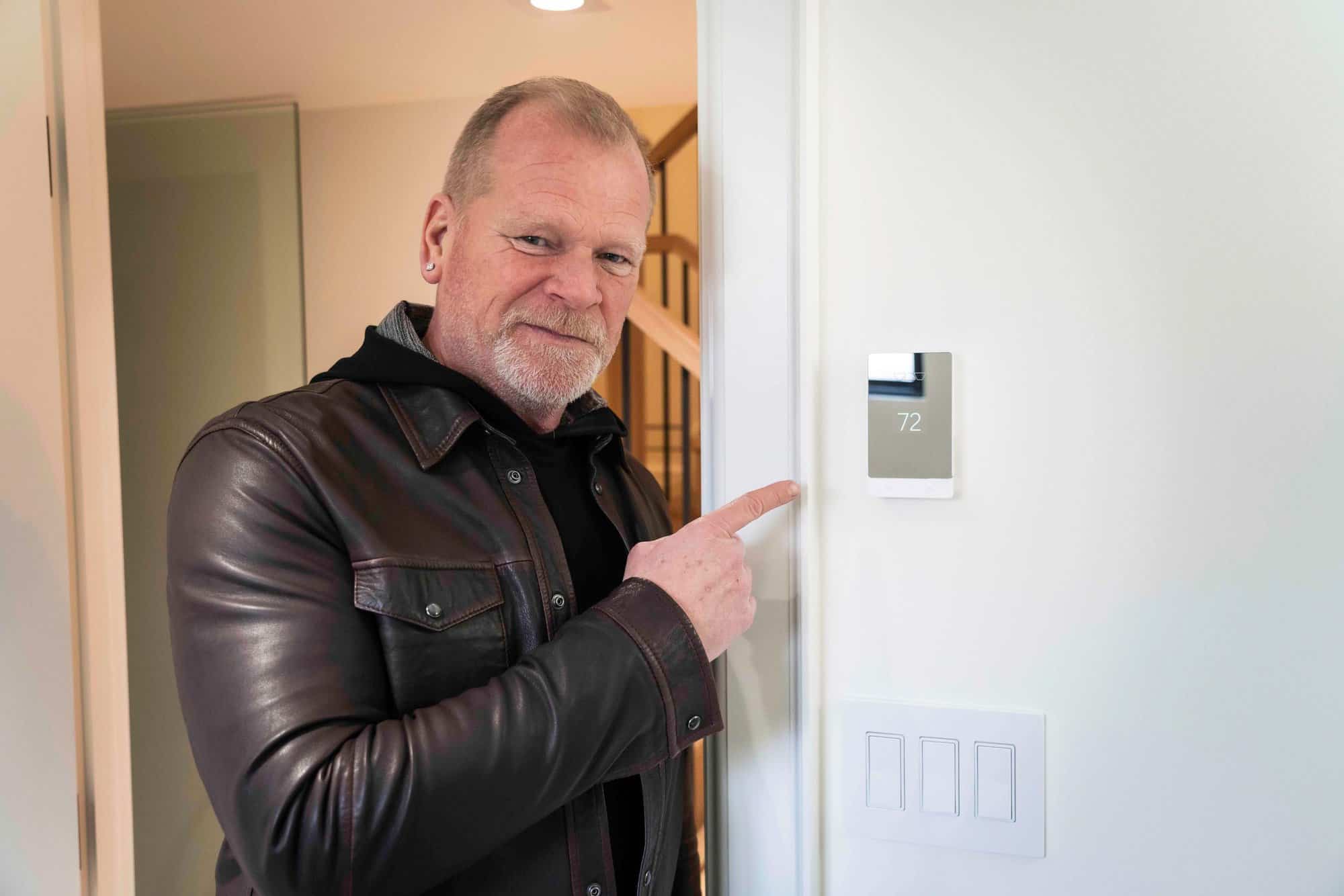 Mike Holmes with Schluter Smart Thermostat Installed On Holmes Project