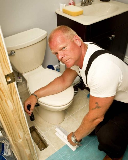 What Causes a Sewer Smell in the Bathroom? Make It Right®