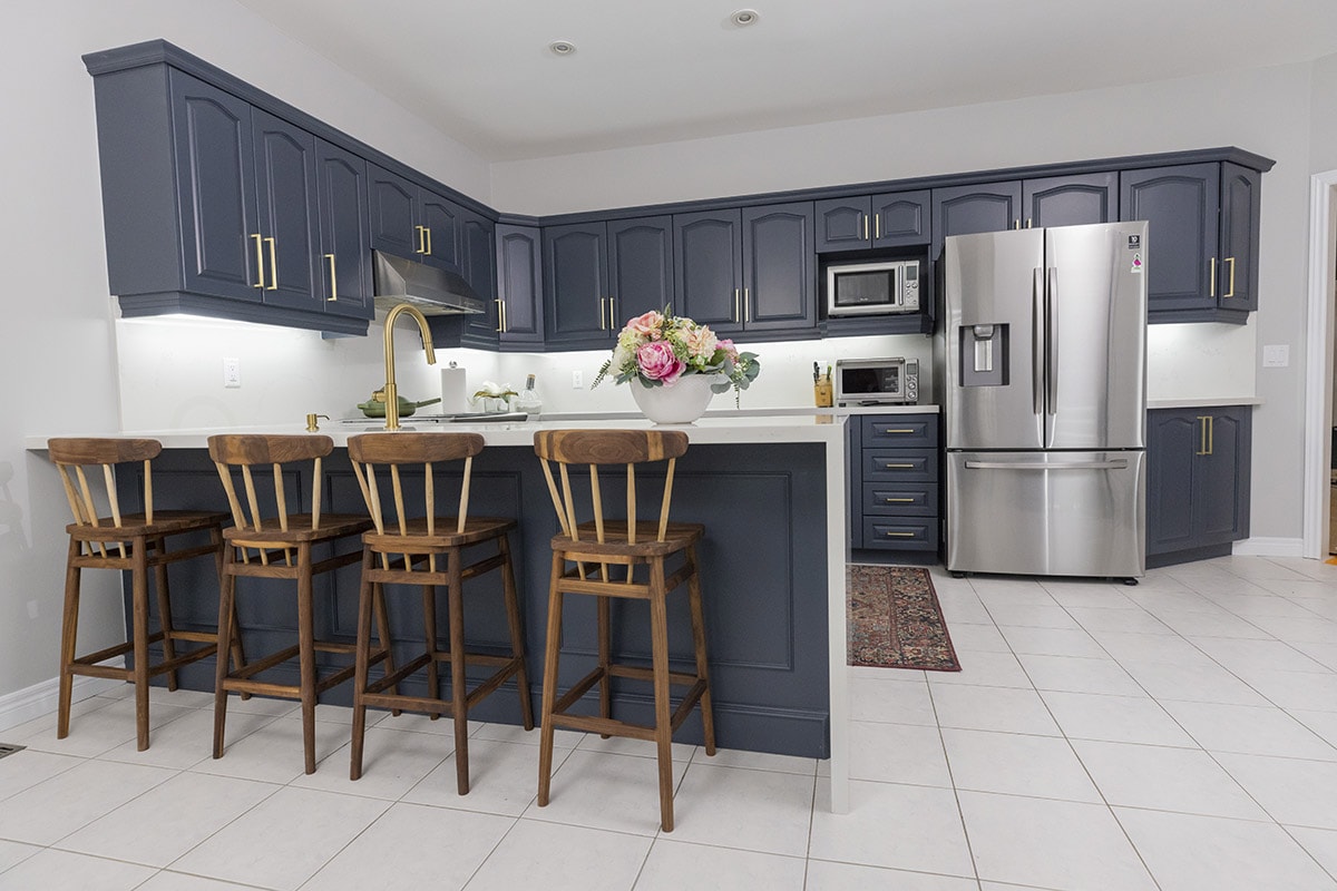 can i hire someone to paint my kitchen Fit Perfectly Webzine