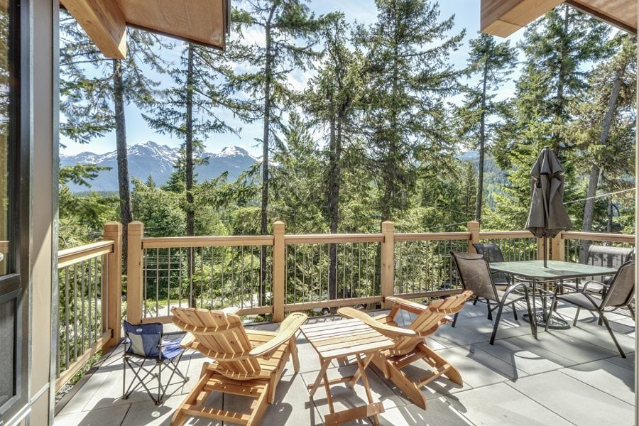 Outdoor Deck. Photo Courtesy of Holmes Approved Homes Builder RDC