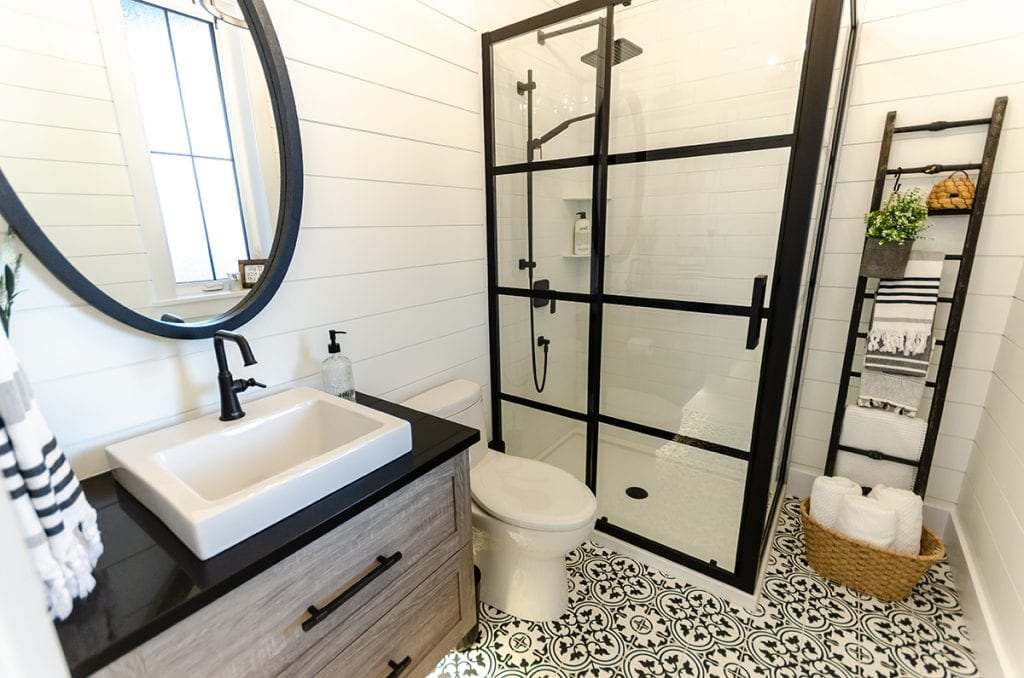Bathroom renovated by Chris Franklin Homes, Holmes Approved Homes Builder.