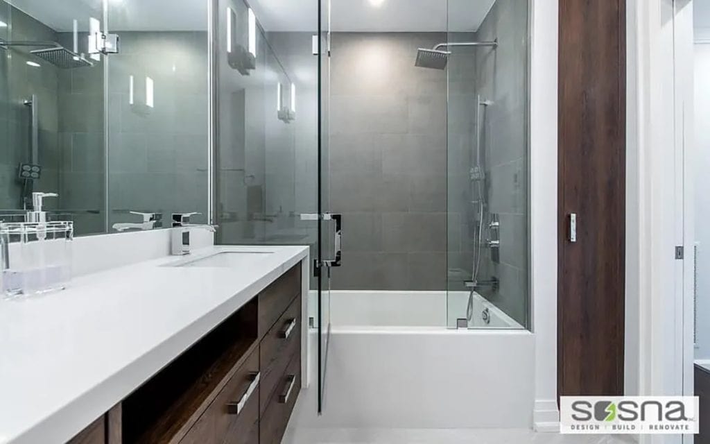 Alcove Bathtub in bathroom renovation completed by Sosna, Holmes Approved Homes Renovator