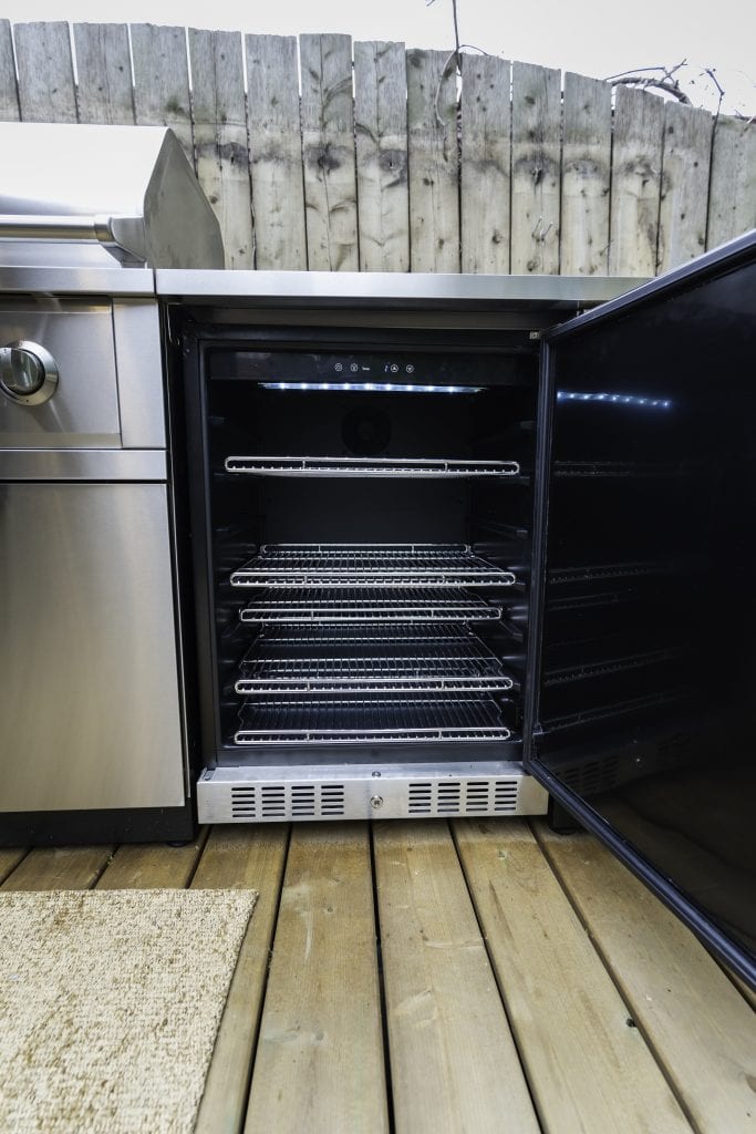 Outdoor kitchen fridge