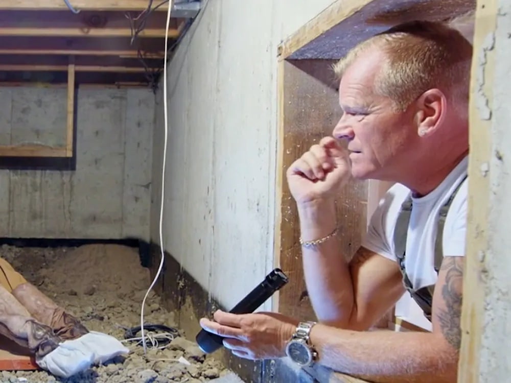 Mike Holmes in Crawl Space