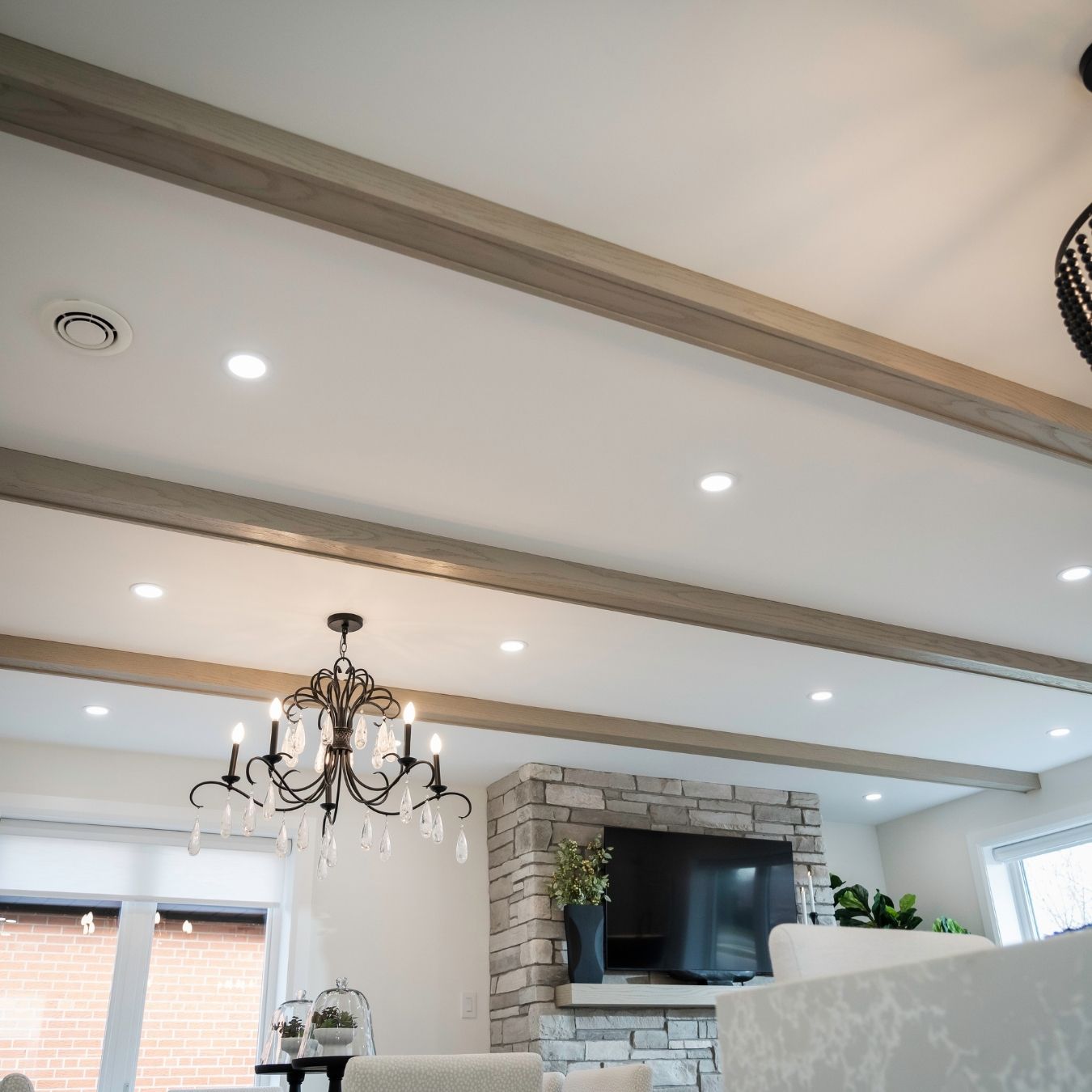 Holmes On Homes Building A Legacy_Episode2_Cottage Life_Lotus LED Lights_1
