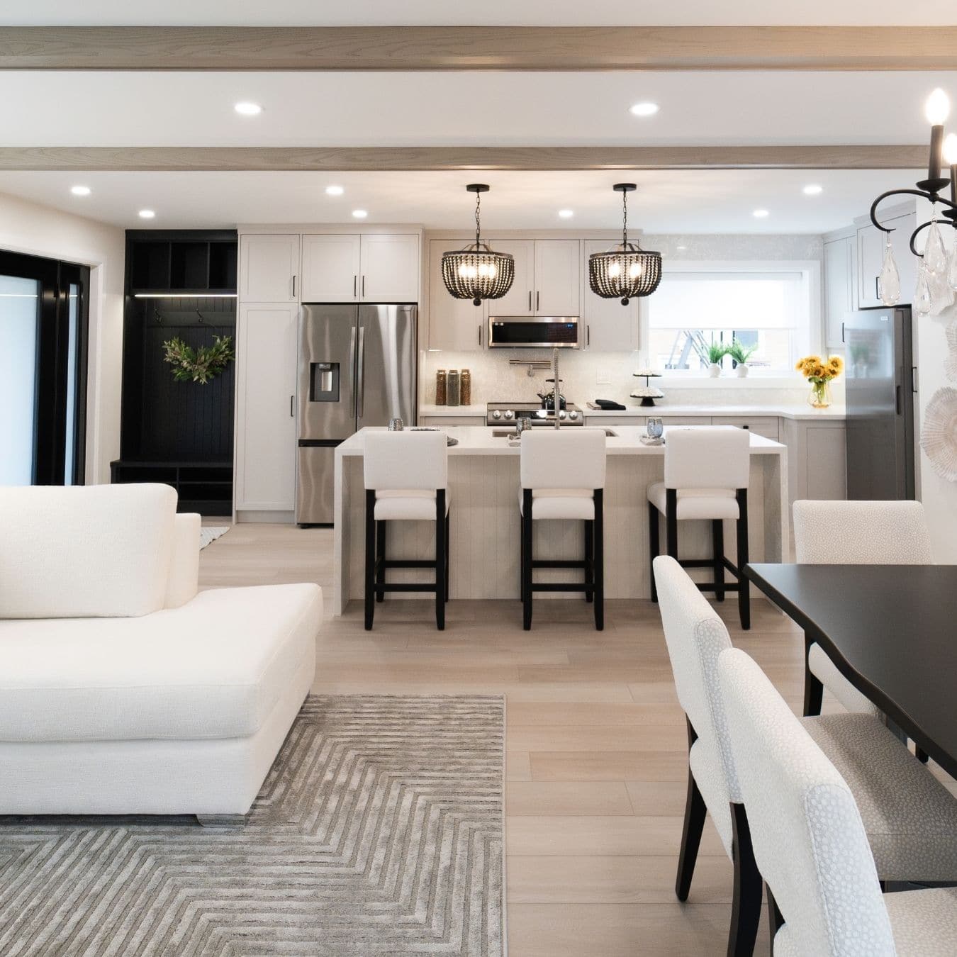 Holmes On Homes Building A Legacy_Episode2_Cottage Life_Twelve Oaks Flooring_1