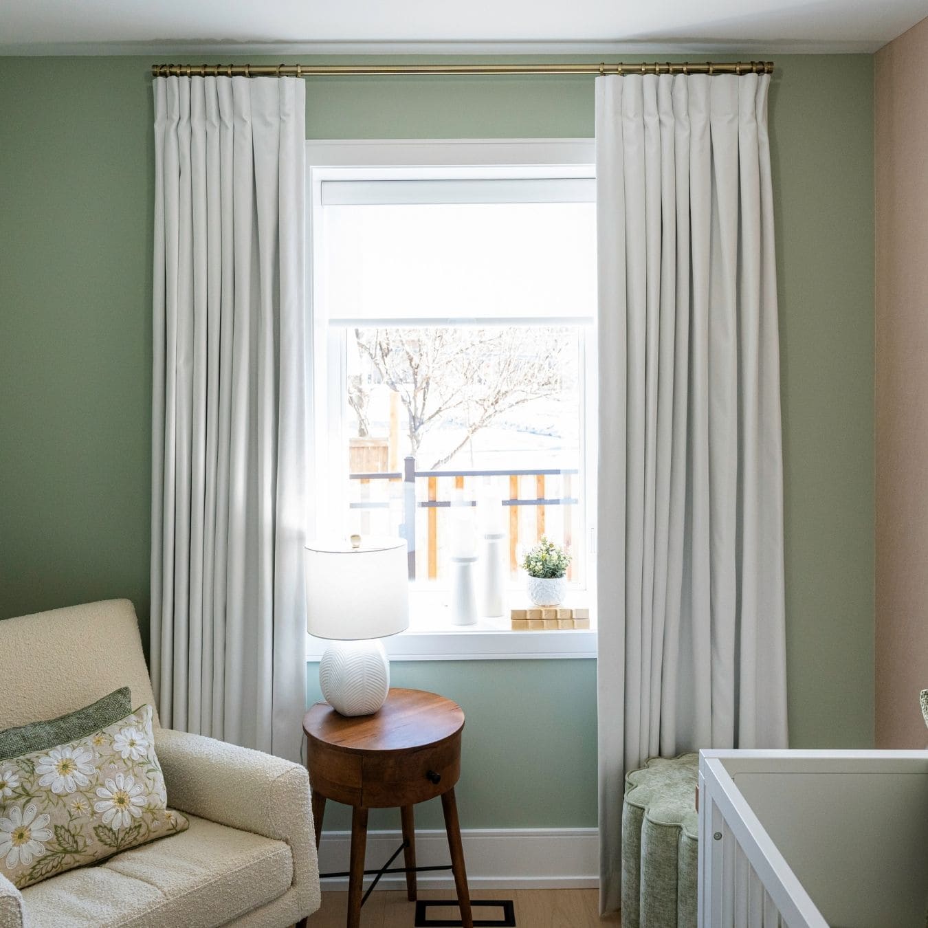 Holmes On Homes Building A Legacy_Episode2_Cottage Life_Allure Window Decor Inc_1