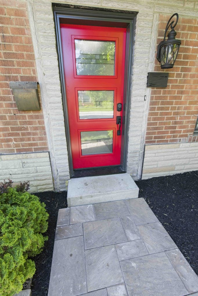 Red front door. Holmes and Holmes City Barn project